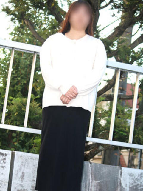 えみ 完熟ばなな 立川(熟女系デリヘル)