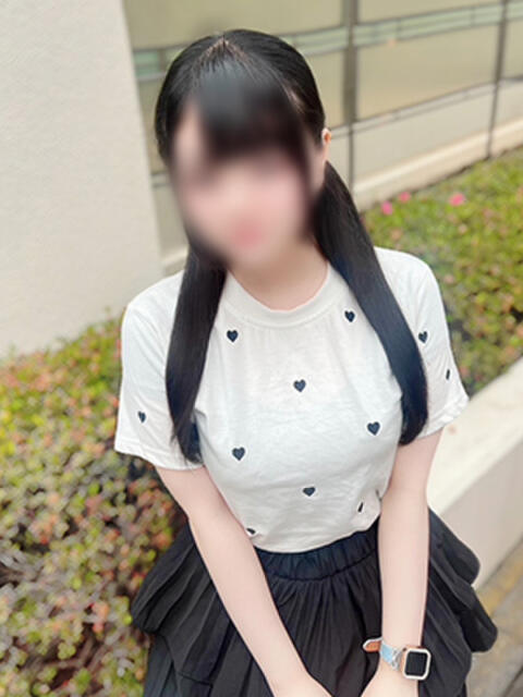 みか かりんと秋葉原(オナクラ・手コキ)