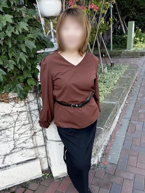 まなつ 完熟ばなな札幌・すすきの（人妻熟女デリヘル）