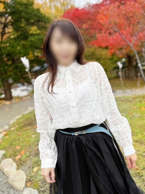 まお 完熟ばなな札幌・すすきの(人妻熟女デリヘル)