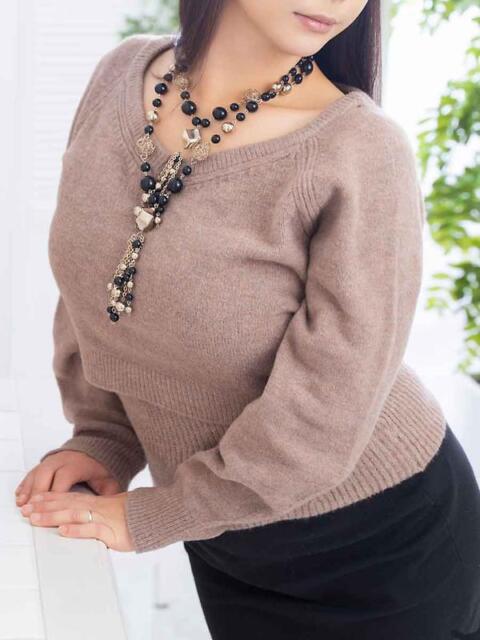 まさき 脱がされたい人妻 越谷店（人妻系デリヘル）