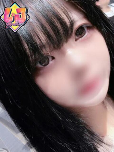 にいな 可愛い小柄スケベちゃん L＆Jブラザーズ（デリヘル）