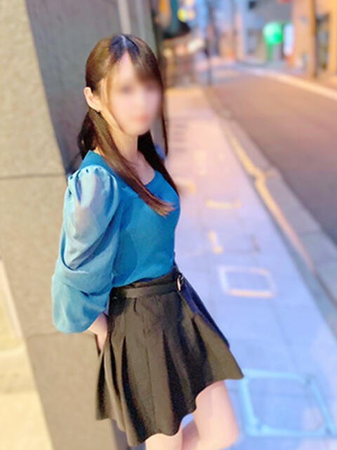 ゆに かりんと秋葉原（オナクラ・手コキ）