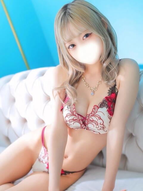 のえる ホワイトベル(ホテヘル&デリヘル)