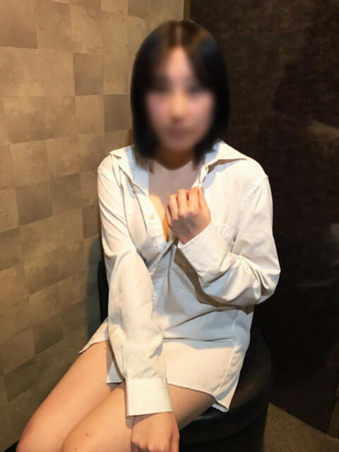 ゆり Smart(スマート)（セクキャバ）