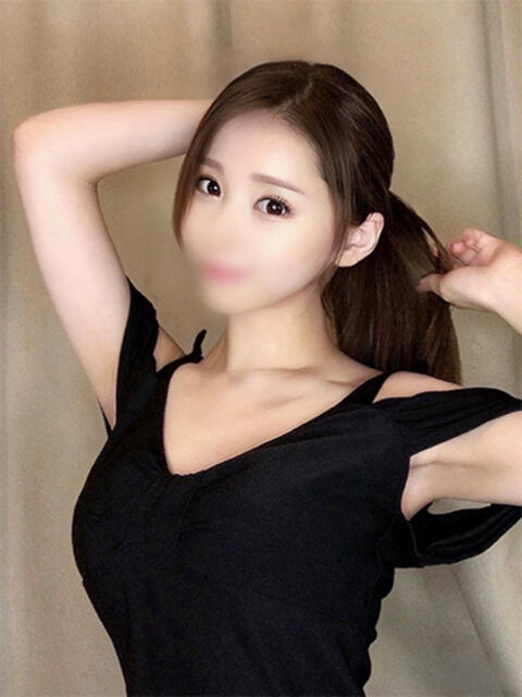 西田まな ウルトラロイヤル(デリヘル)