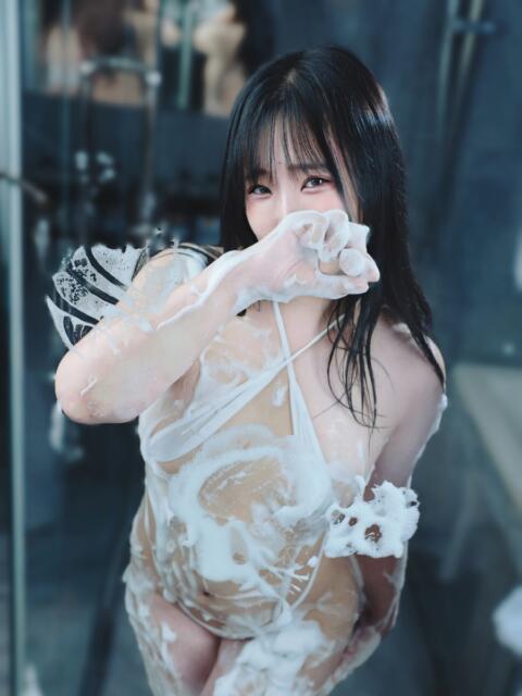 れん ノーパンエステ!?絶頂させる天使たち（風俗エステ）