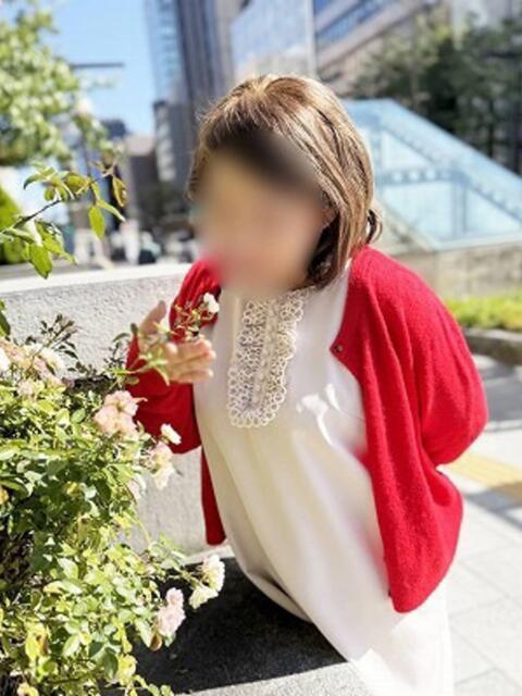 かおる 完熟ばなな札幌・すすきの(人妻熟女デリヘル)