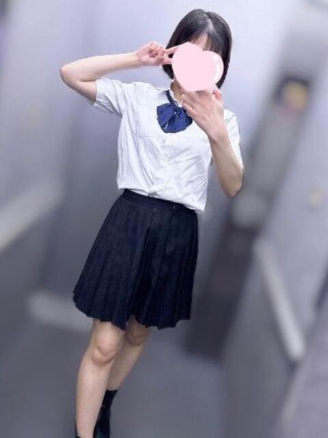 なつ 大久保ハンドメイド（派遣型オナクラ）