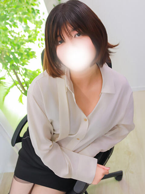 かりん 丸妻 横浜本店（待ち合わせ型人妻デリヘル）