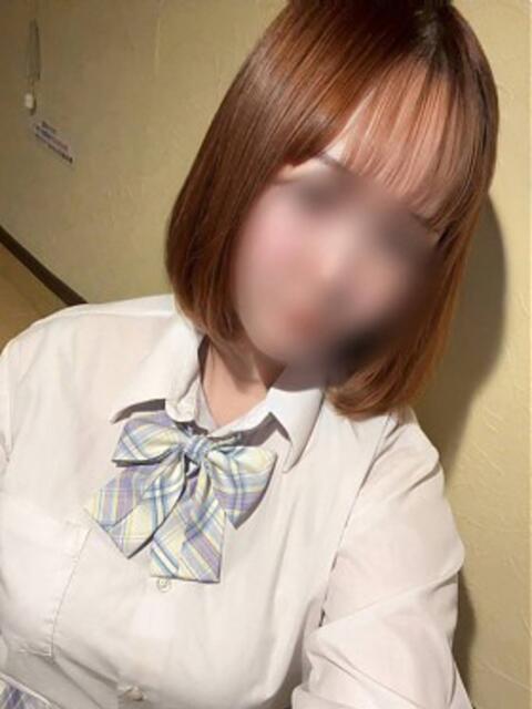 あいな 土浦ビデオdeはんど(店舗型手コキ)