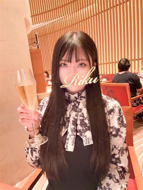 りく 西船人妻花壇（人妻デリヘル）