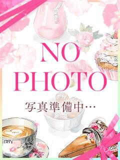 秋月しおん２７日初出勤 ～地元厳選美女がお出迎え～私の部屋にキテネ！トレビの泉（道後/ヘルス）