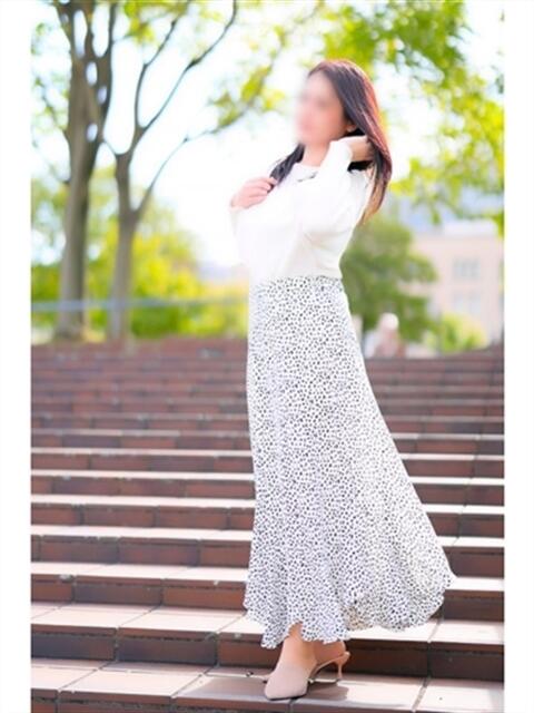 めいな 奥鉄オクテツ東京店（デリヘル市場）（駅待ち合わせ型人妻デリヘル）