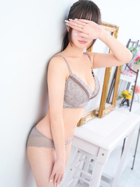 ゆき 東京リップ 池袋店(美女・美少女専門ホテヘル &デリバリーヘルス)