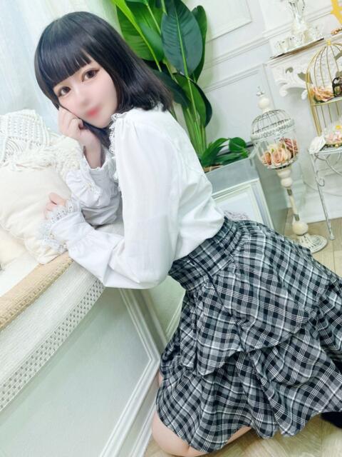 りな【色白ドMな現役JD】 STELLA NEXT－ステラネクスト－（デリヘル）
