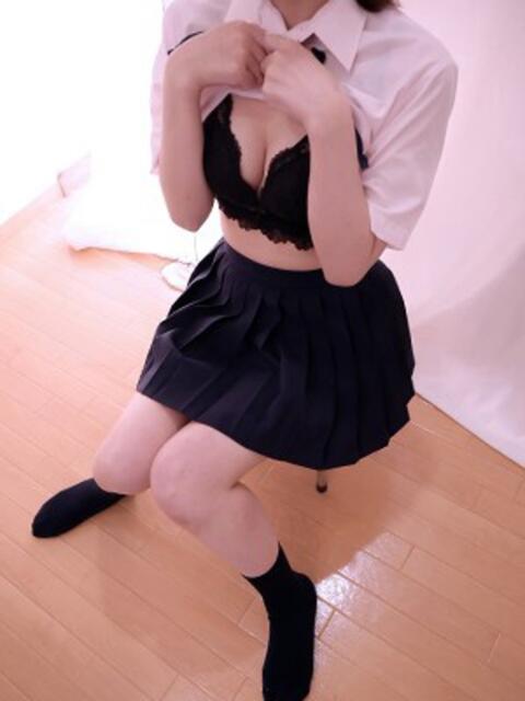 なな 聖あるてみす学園(ホテヘル(素人学園イメクラ))