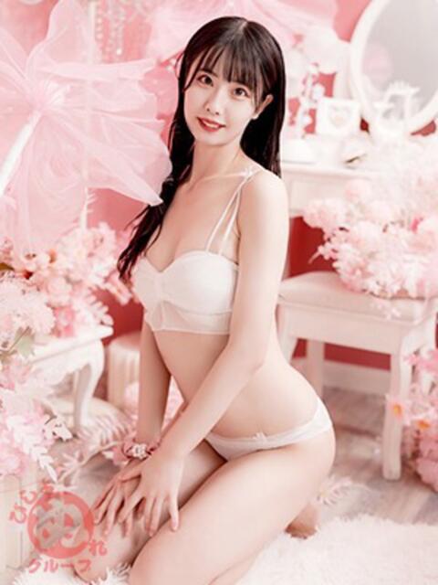 エナコ びしょぬれ新人秘書(素人コスプレデリヘル)