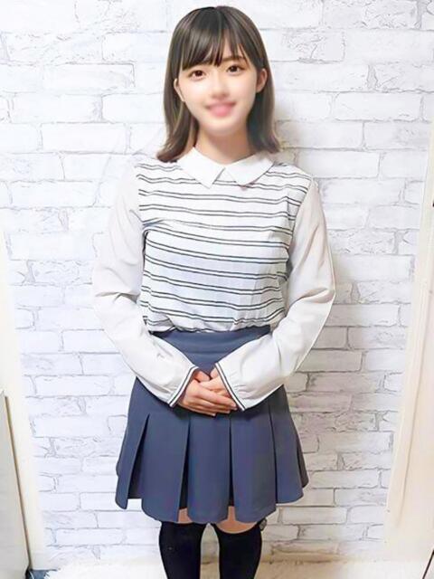 しずく 錦糸町発！現役女子大生専門店 College Tokyo（デリヘル）