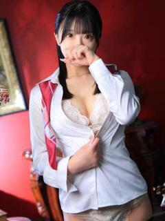 楠木えむ OLピンクコレクション（梅田/デリヘル）