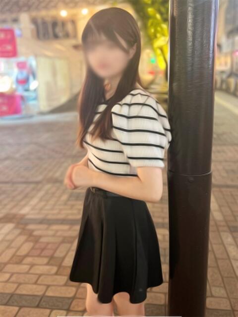 あんな かりんと秋葉原(オナクラ・手コキ)