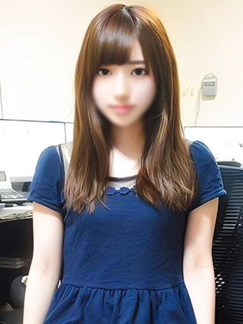 ひめは☆スレンダーEカップ☆ ハイクラスド素人倶楽部(デリヘル)