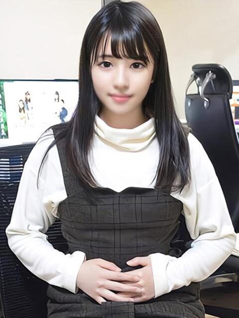 ぽみ☆男性経験1回のみ☆ ハイクラスド素人倶楽部(デリヘル)