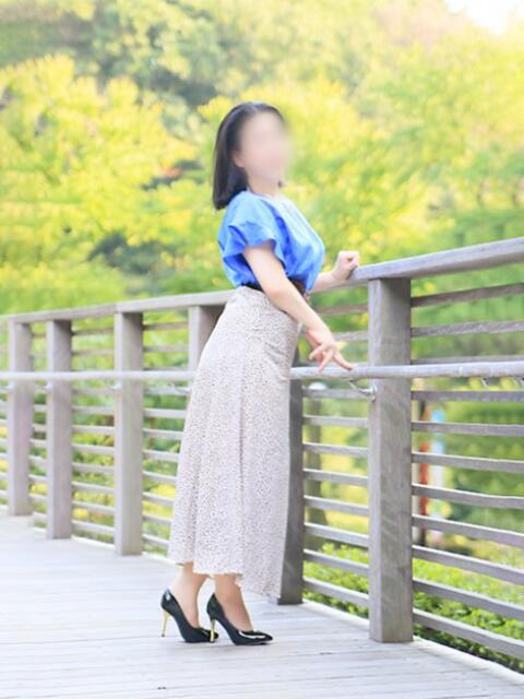 吉野なつめ こあくまな熟女たち 広島店（KOAKUMAグループ）（人妻・熟女デリヘル）