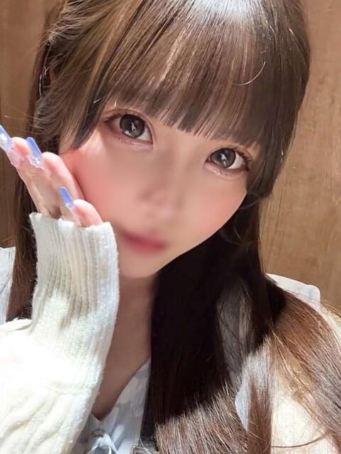 こもも【純白18歳の衝撃】 STELLA TOKYO-ステラトウキョウ-(デリヘル)