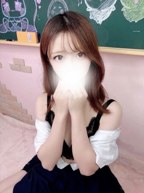 まお 大久保ハンドメイド（派遣型オナクラ）