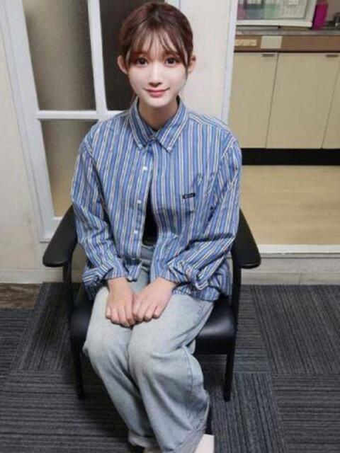 ななせ♪陸上で鍛えた極上スタイル 女子大生専門店白百合（デリヘル）