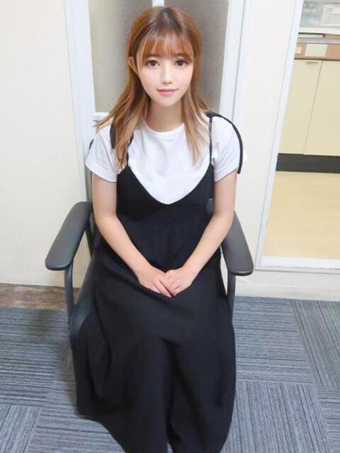 ゆゆ♪色白清楚系JD 女子大生専門店白百合（デリヘル）