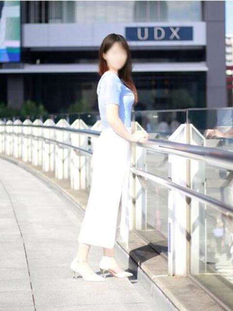 井出 えりこ こあくまな熟女たち 上野・御徒町店 (KOAKUMAグループ)（人妻・熟女デリヘル）