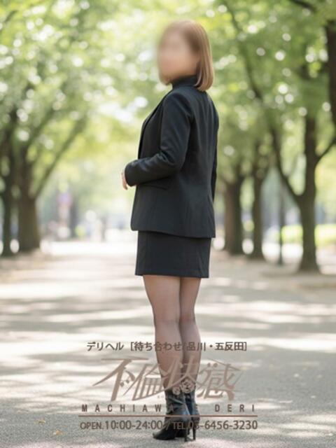 真奈(まな) 不倫快感(デリヘル)