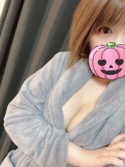 もも エステティシャンの彼女(【非風俗】メンズエステ)