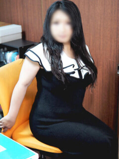 美園 誘惑マル秘ミセス（人妻デリヘル）