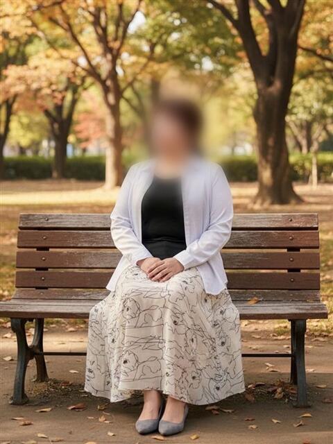 立花 由里香 熟女パラダイス池袋店(カサブランカグループ)(人妻熟女デリへル)