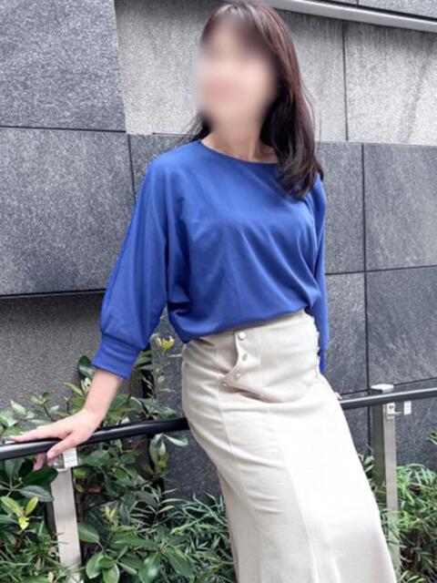 まなみ 池袋おかあさん(待ち合わせ型ヘルス)