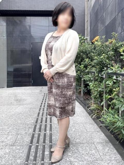 しずく 池袋おかあさん（待ち合わせ型ヘルス）