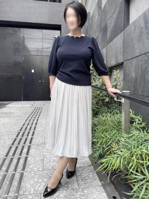 つき 池袋おかあさん（待ち合わせ型ヘルス）