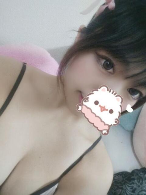 ぴゅあラヴ 池袋即汁だく逆夜這いドスケベ痴女専門店 即痴女る -ドS変態欲情素人-(ホテヘル&デリヘル)