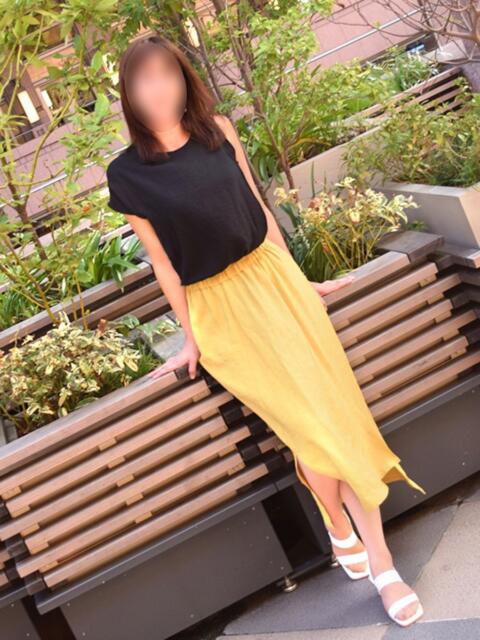 舞 東京人妻フォーシーズンズ（人妻・熟女待ち合わせデリヘル）