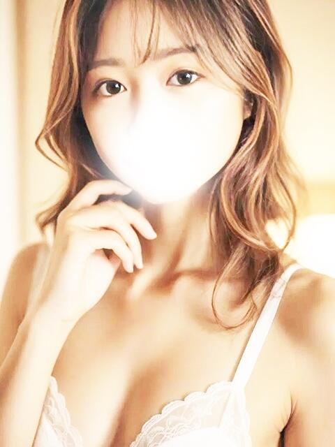 淺羽かなで 埼玉出張エステ美魔女セレブ(デリヘル)