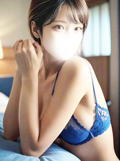 不知しずの 埼玉出張エステ美魔女セレブ(デリヘル)