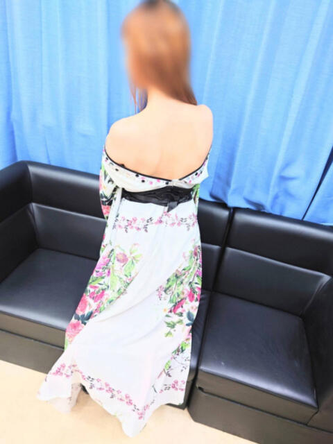 鈴音（すずね） 大阪ツーショット・キャバクラ　和（ツーショットキャバクラ）