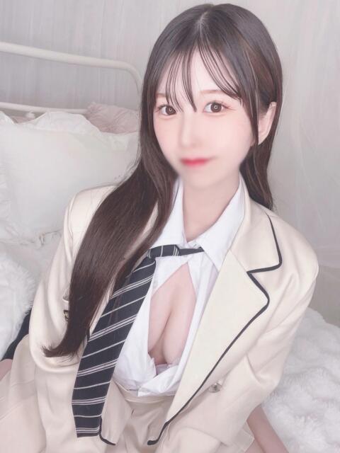 らん E+アイドルスクール 大阪・日本橋店(デリヘル)