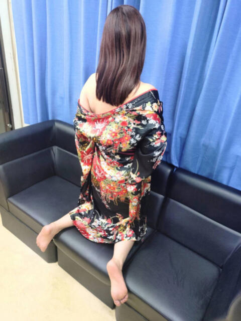 美香（みか） 大阪ツーショット・キャバクラ　和（ツーショットキャバクラ）