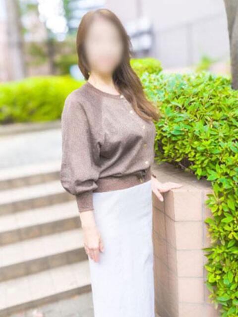 あきな 五反田・品川おかあさん（待ち合わせ型デリヘル）