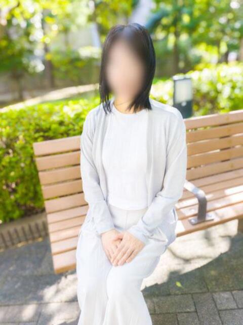 さな 五反田・品川おかあさん（待ち合わせ型デリヘル）