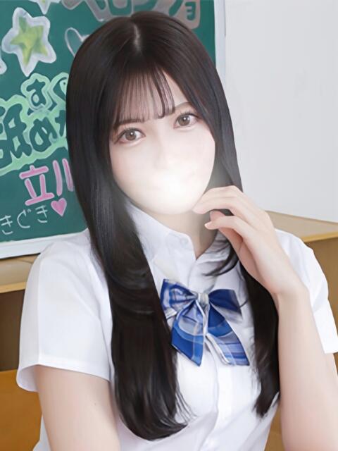 あみり 舐めたくてグループ~君とサプライズ学園~越谷校(デリヘル)